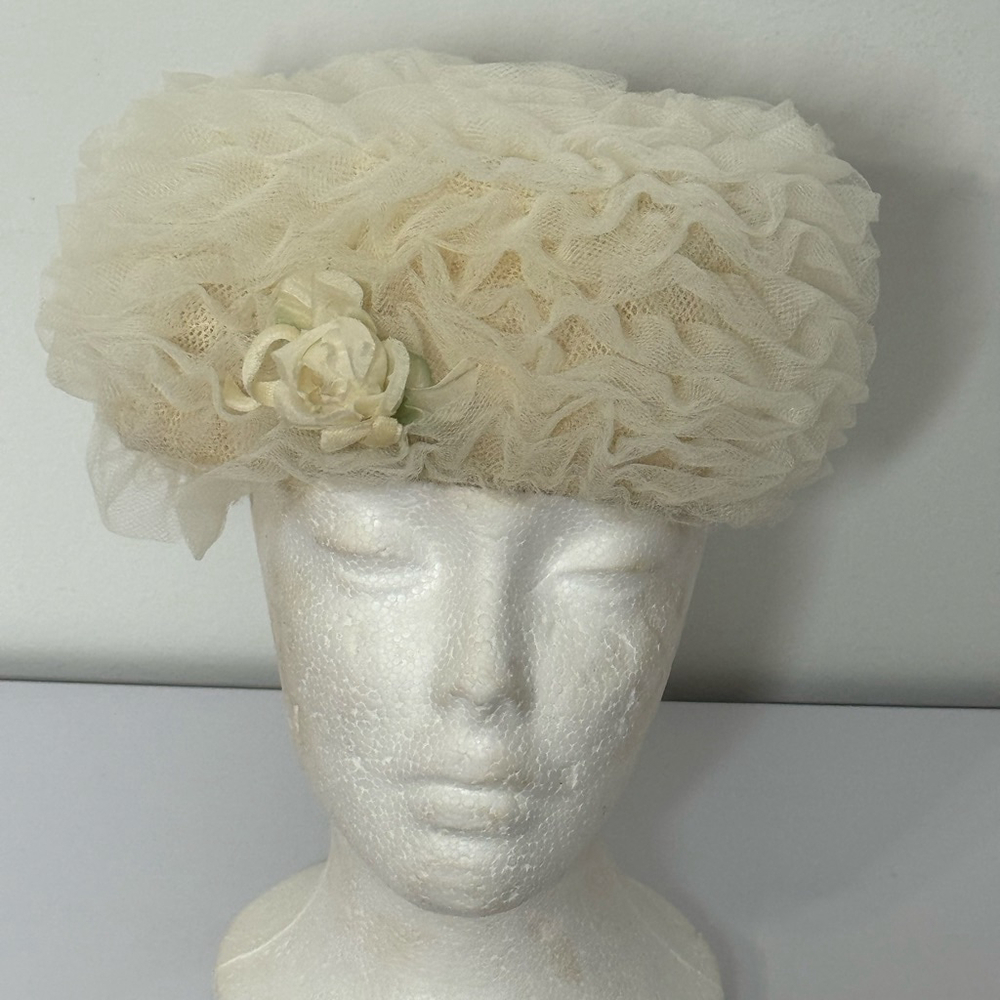 Vintage Union Made Valerie Modes Pillbox Hat Made in USA Size 6
